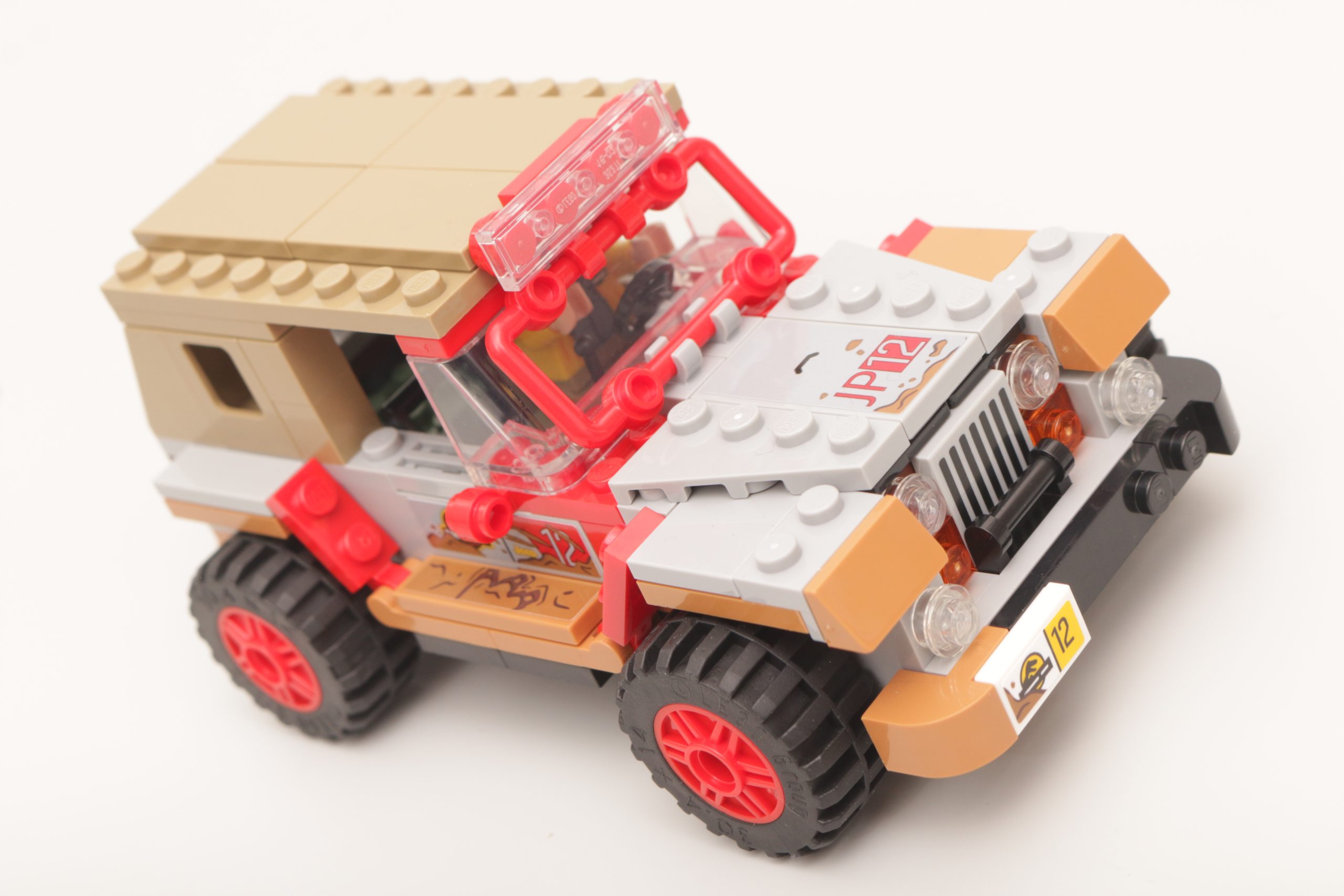 LEGO Jurassic Park 76958 Dilophosaurus Ambush review 4 scaled
