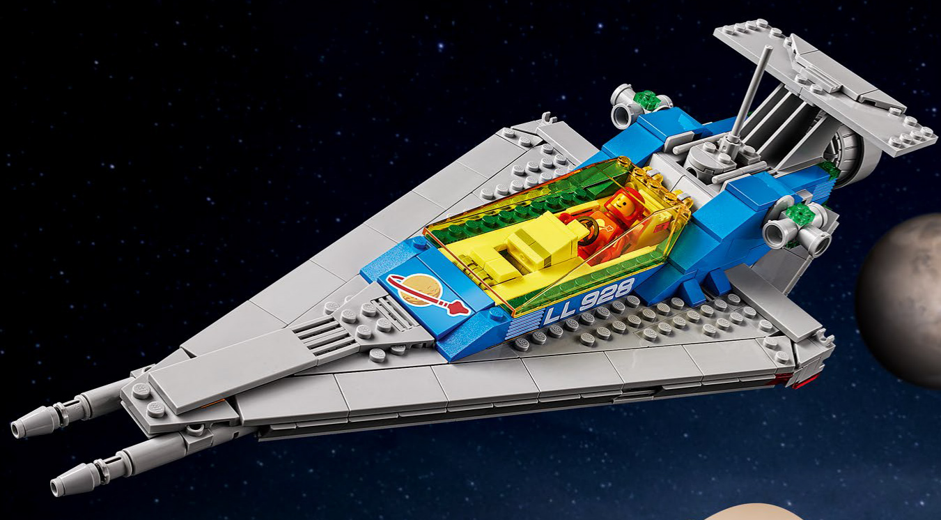 Watch: LEGO 10497 Galaxy Explorer alternate builds revealed