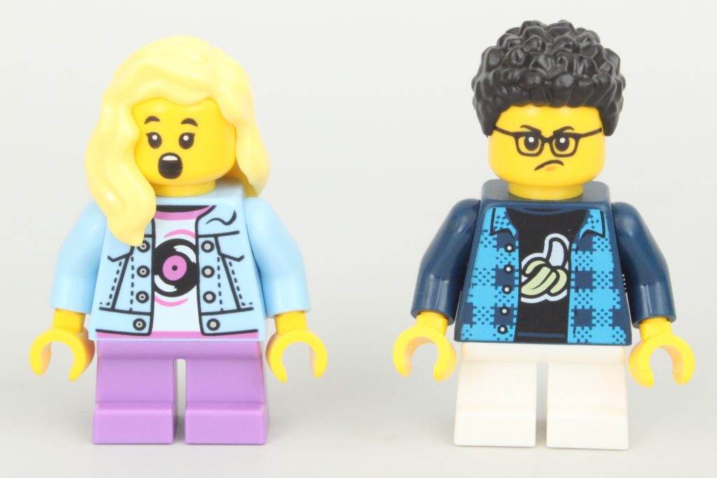 lego city 60421 Robot World Roller Coaster Park review 41 1024x683