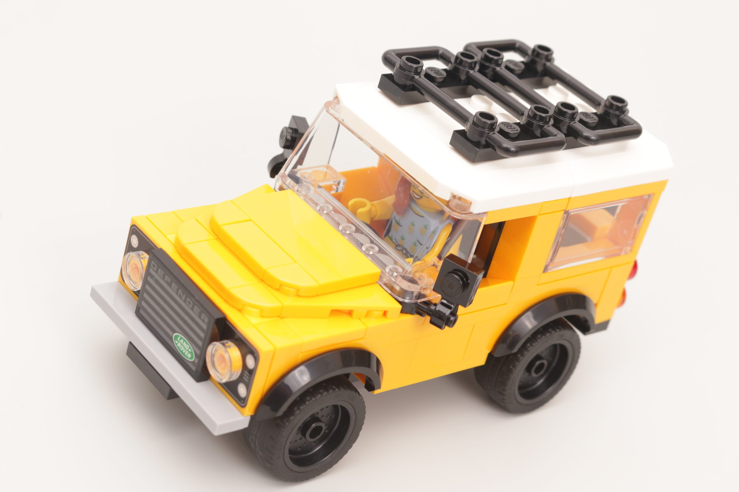 LEGO Creator 40650 Land Rover Classic Defender review 5 scaled