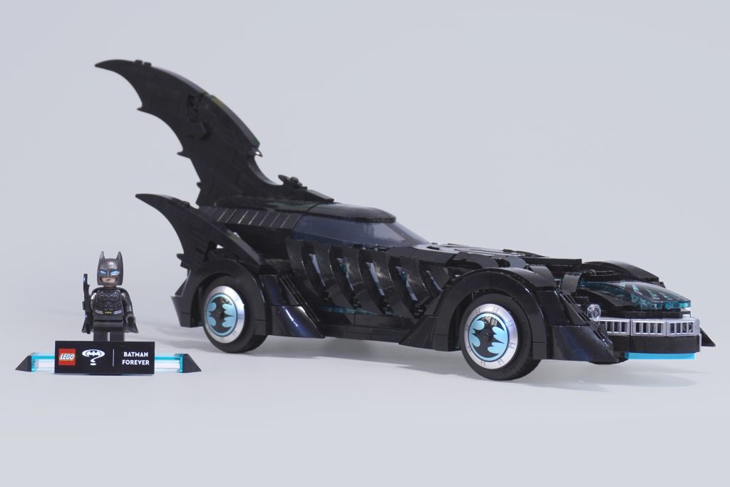 LEGO 76304 Batman Forever Batmobile review 38 1024x683