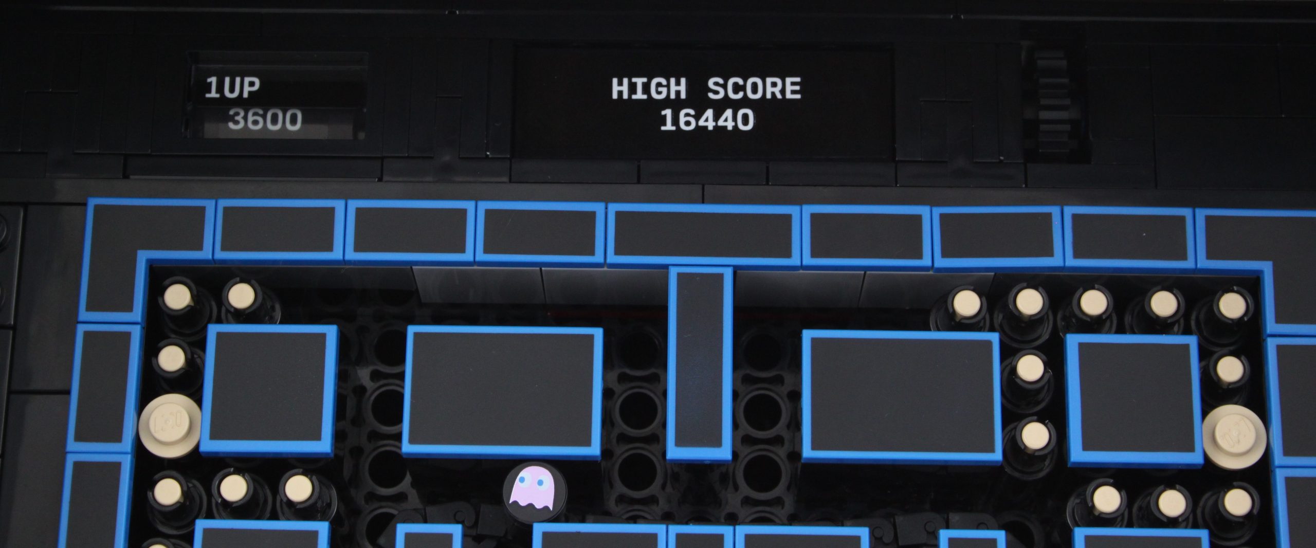 LEGO Icons 10323 PAC MAN Arcade review 29 scaled
