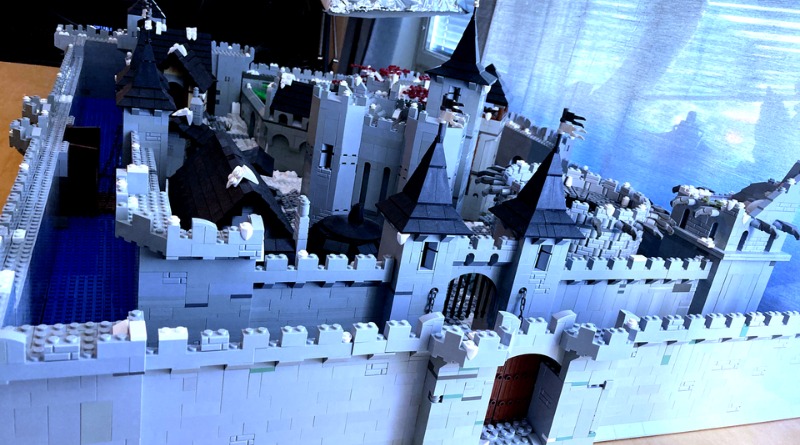 LEGO fan recreates the Stark's home in meticulous detail
