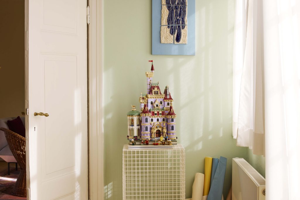 LEGO Disney 43263 Beauty and the Beast Castle 15 1024x683