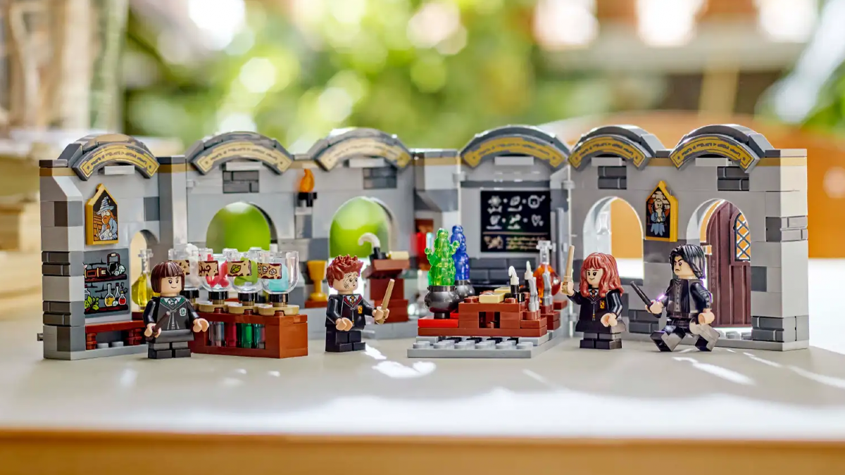 Every LEGO Harry Potter set retiring in 2024 and beyond – July update