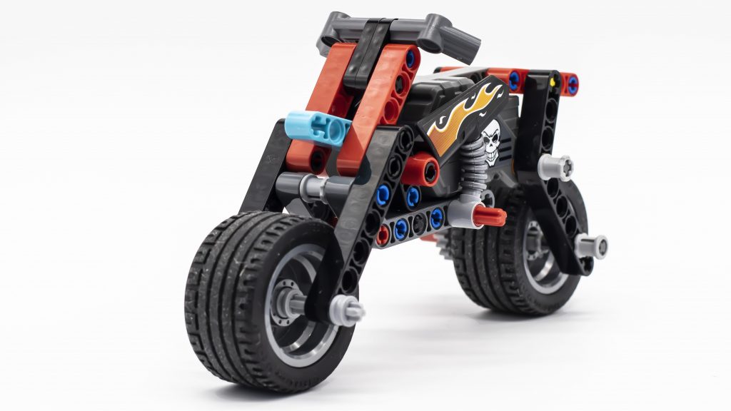 LEGO Technic 42106 Stunt Show Truck and Bike