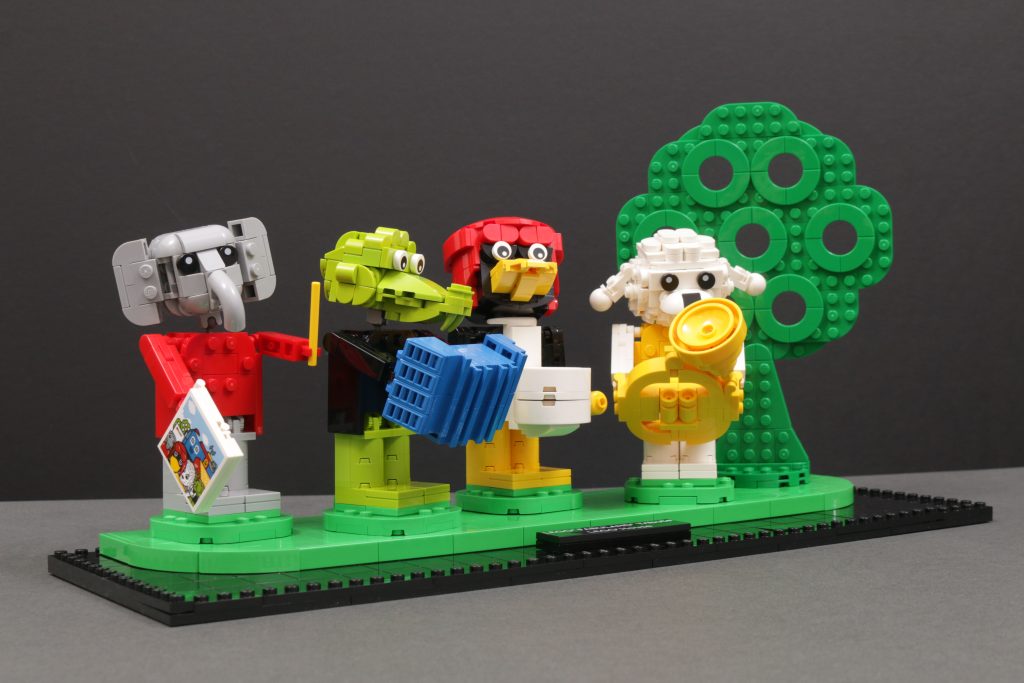LEGO House exclusive 40506 LEGO Fabuland Tribute review 3 1024x683