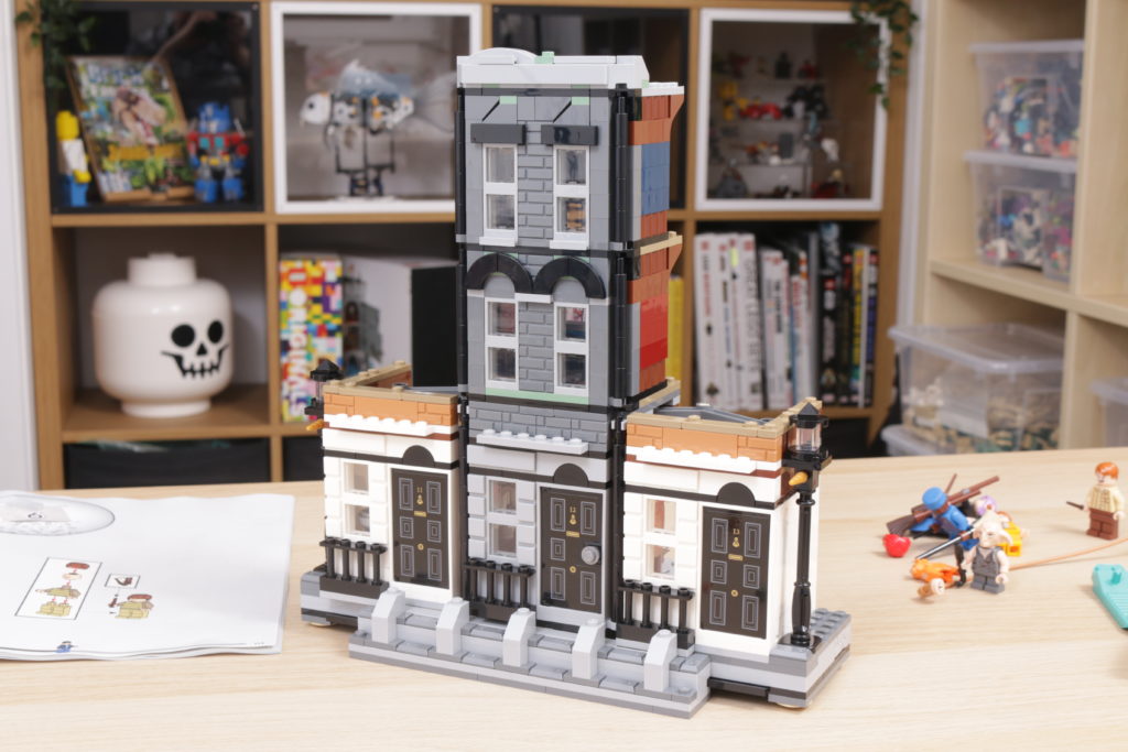 LEGO Harry Potter 76408 12 Grimmauld Place Order of the Phoenix review 18 1024x683