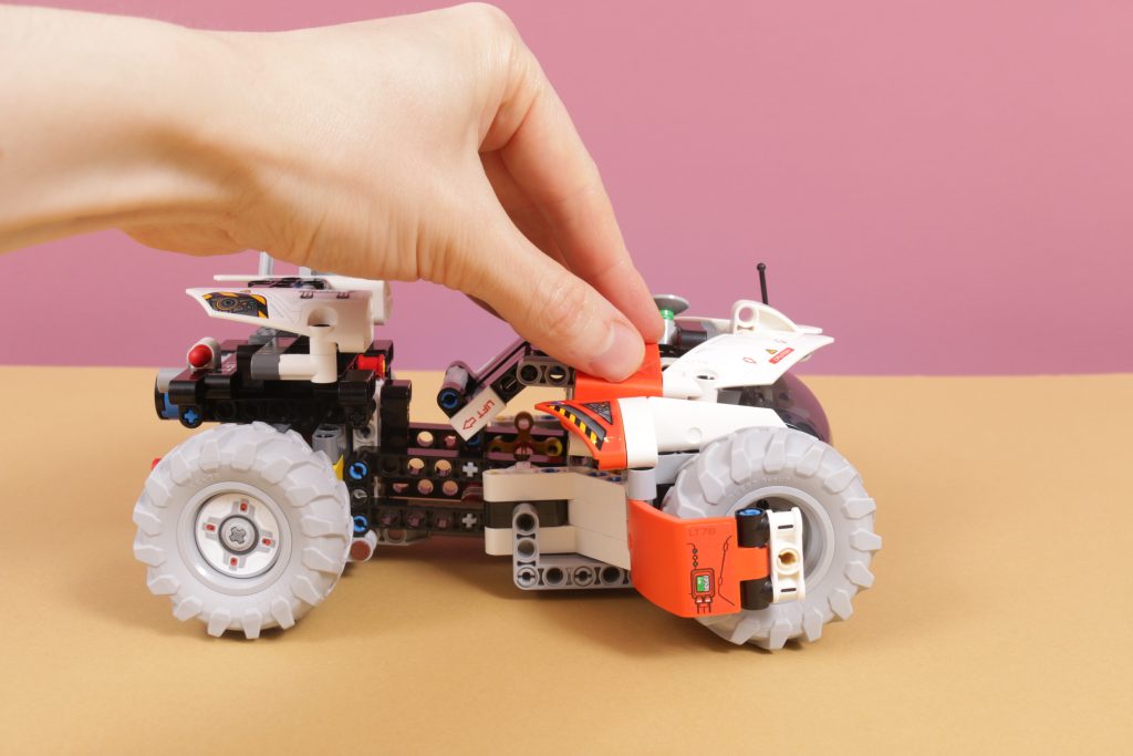 LEGO Technic 42178 Surface Space Loader review 14 1024x683