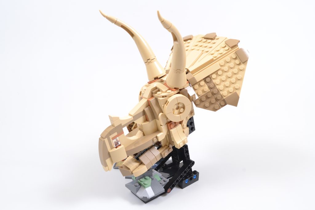 LEGO Jurassic World 76969 Dinosaur Fossils Triceratops Skull 3 1024x683