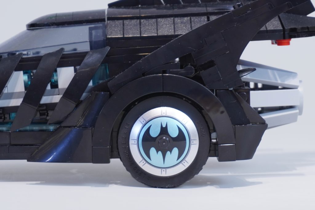 LEGO 76304 Batman Forever Batmobile review 31 1024x683