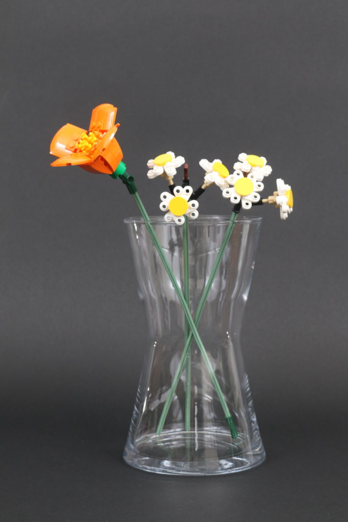 LEGO Botanical Collection 10280 Flower Bouquet review 14