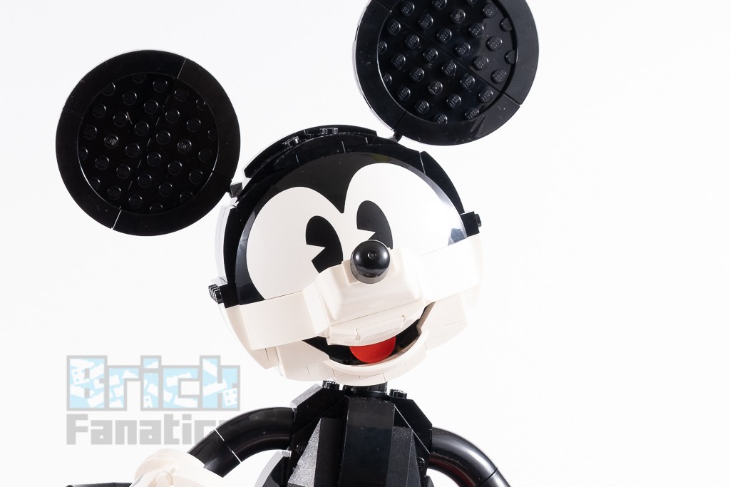 LEGO Disney 43179 Mickey Mouse and Minnie Mouse Buildable Characters 2 1