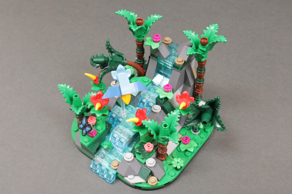 LEGO 40782 Tropical Rainforest Diorama Gift with Purchase review 4 1024x683